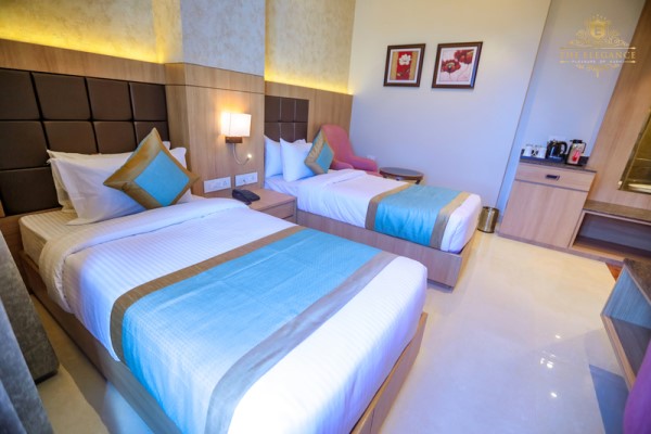hotel-elegance-twin-bed-rooms-w7